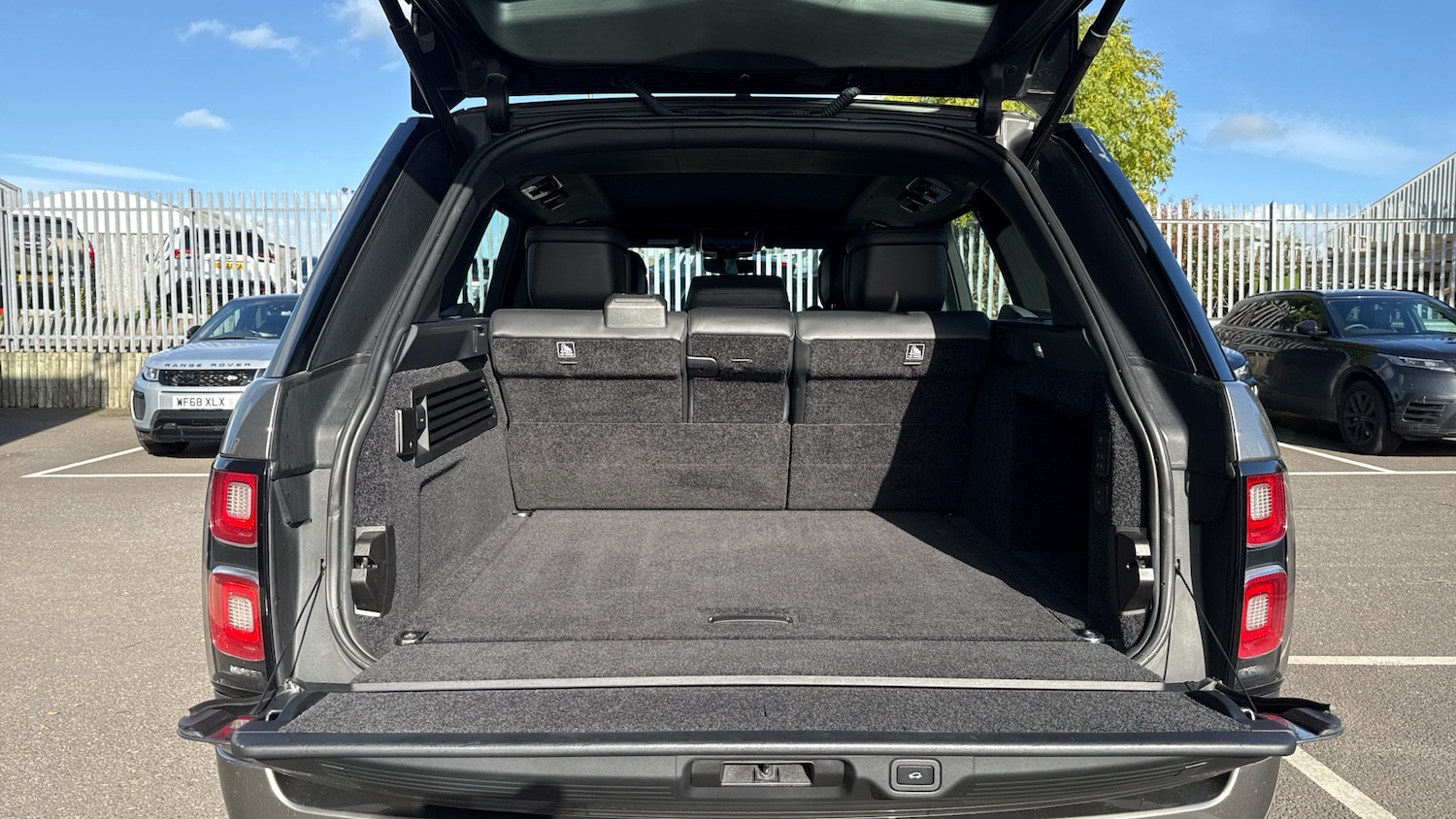 Used Land Rover Range Rover 2020 for sale - 76451809: Photo 10