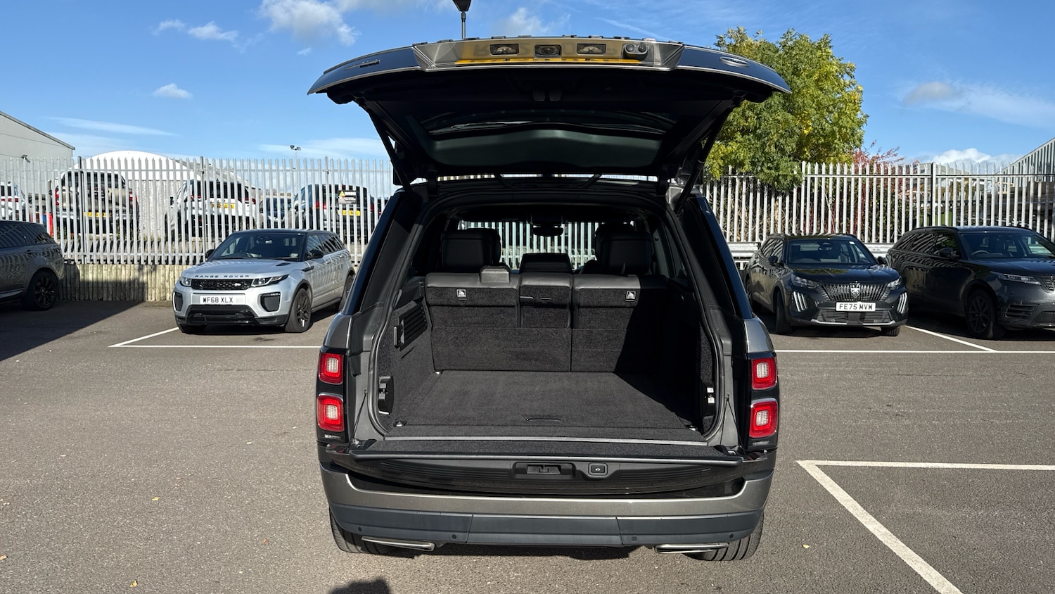 Used Land Rover Range Rover 2020 for sale - 76451809: Photo 27