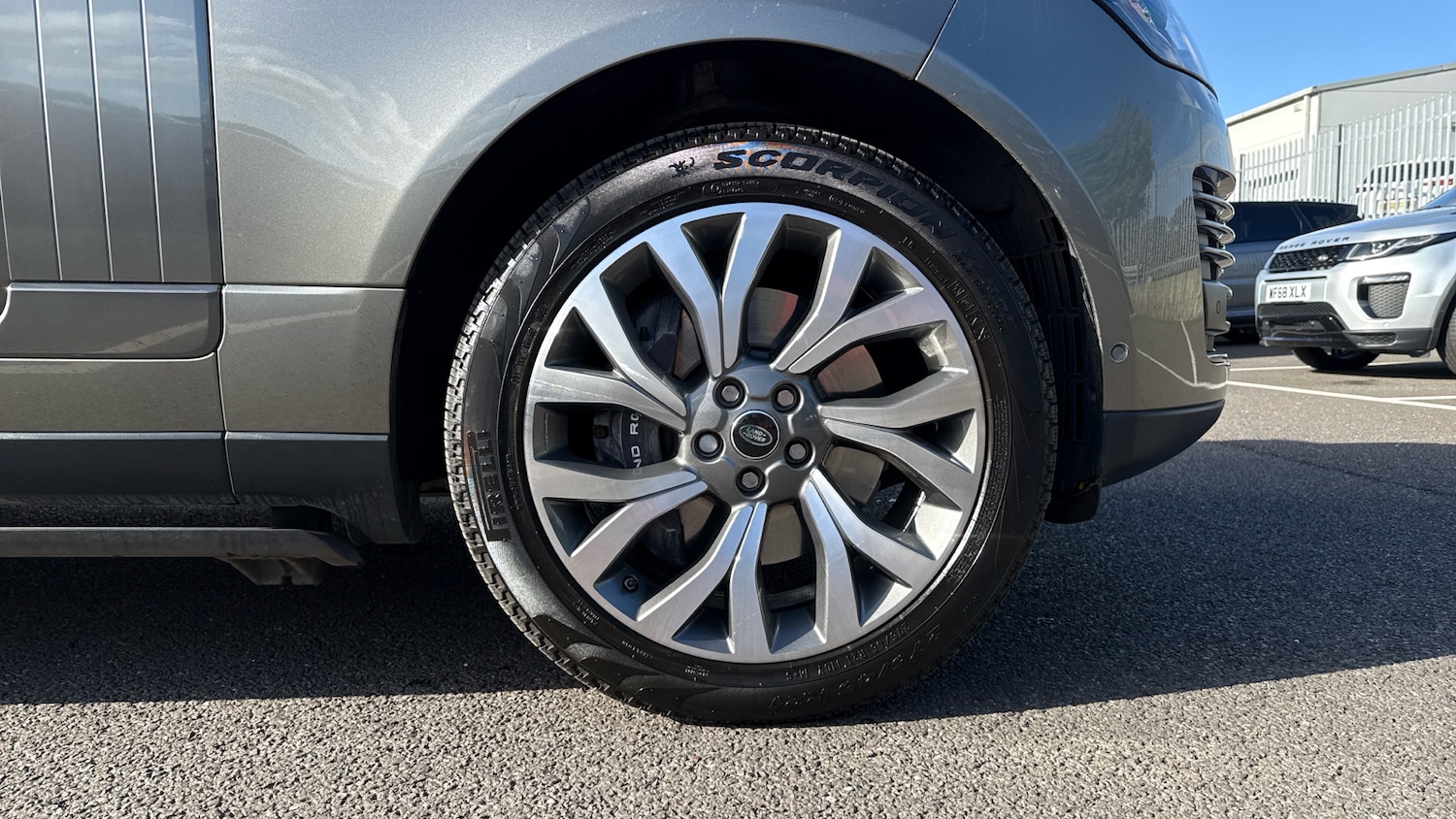 Used Land Rover Range Rover 2020 for sale - 76451809: Photo 8