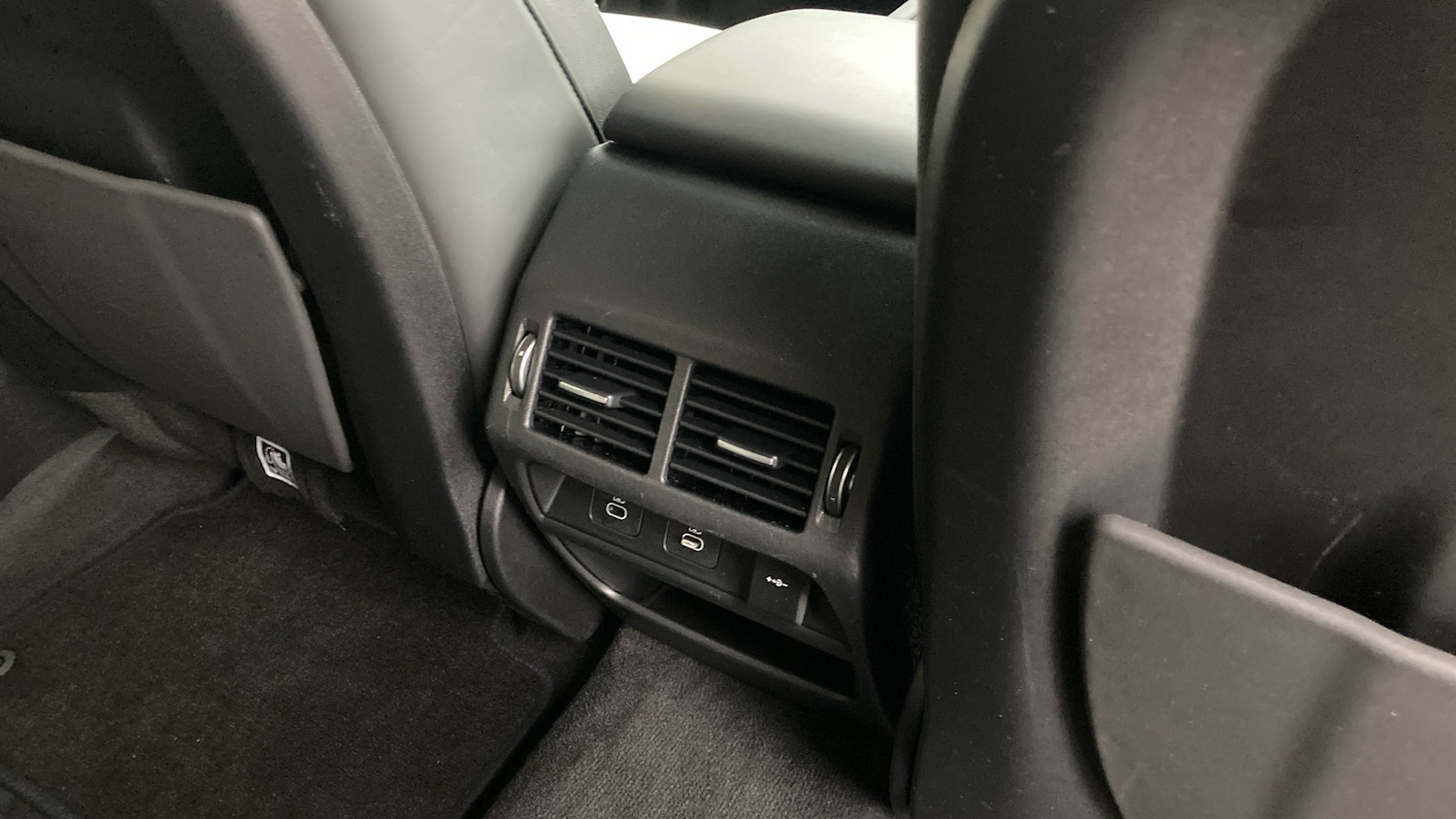 Used Land Rover Discovery Sport 2024 for sale - 76694191: Photo 18