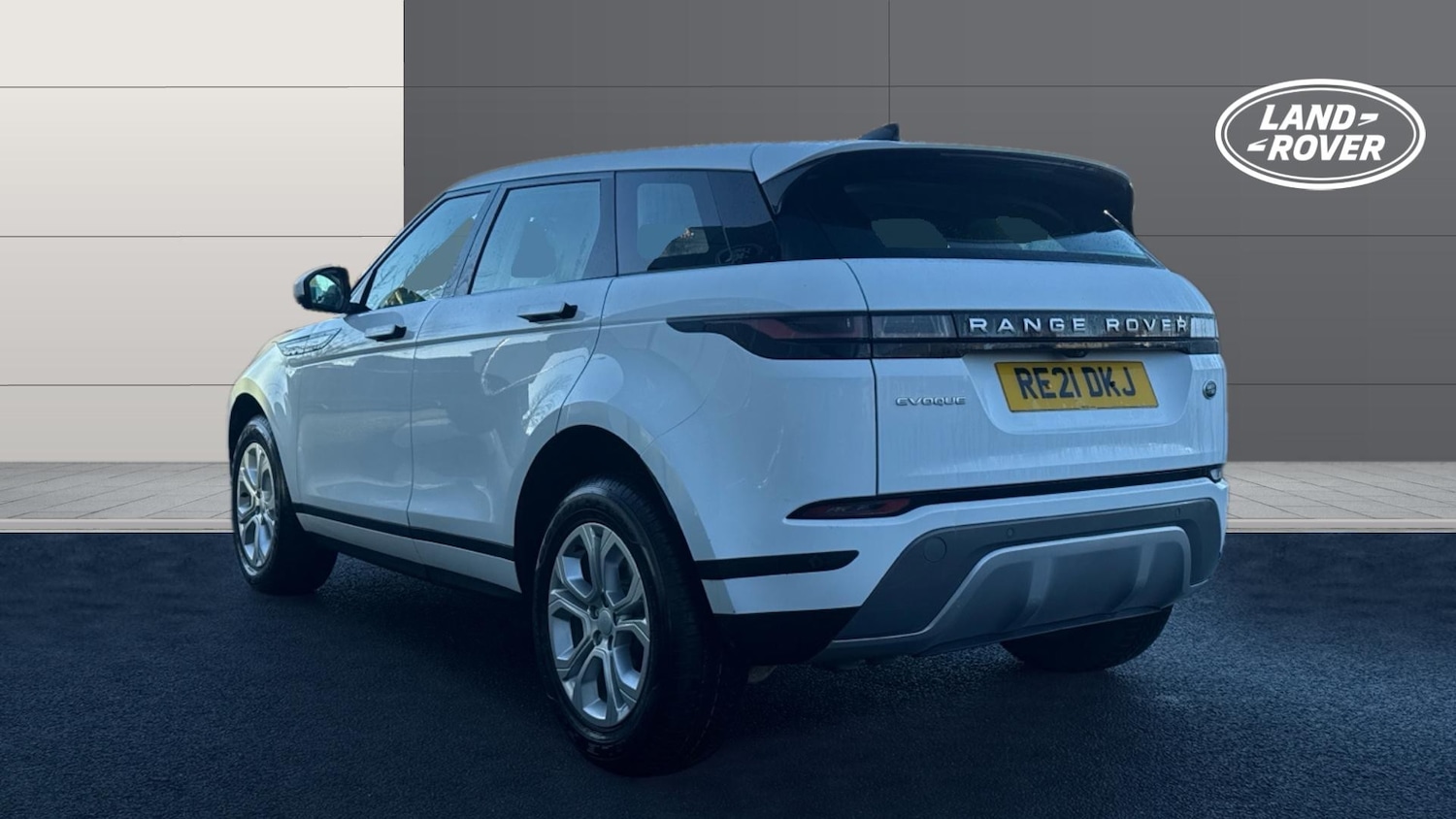 Used Land Rover Range Rover Evoque 2021 for sale - 76807009: Photo 2