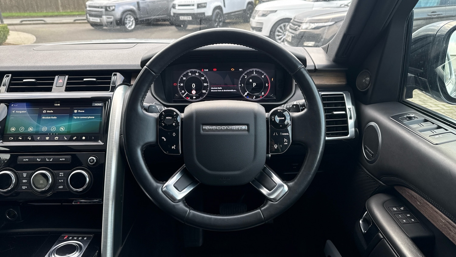 Used Land Rover Discovery 2019 for sale - 76957362: Photo 15