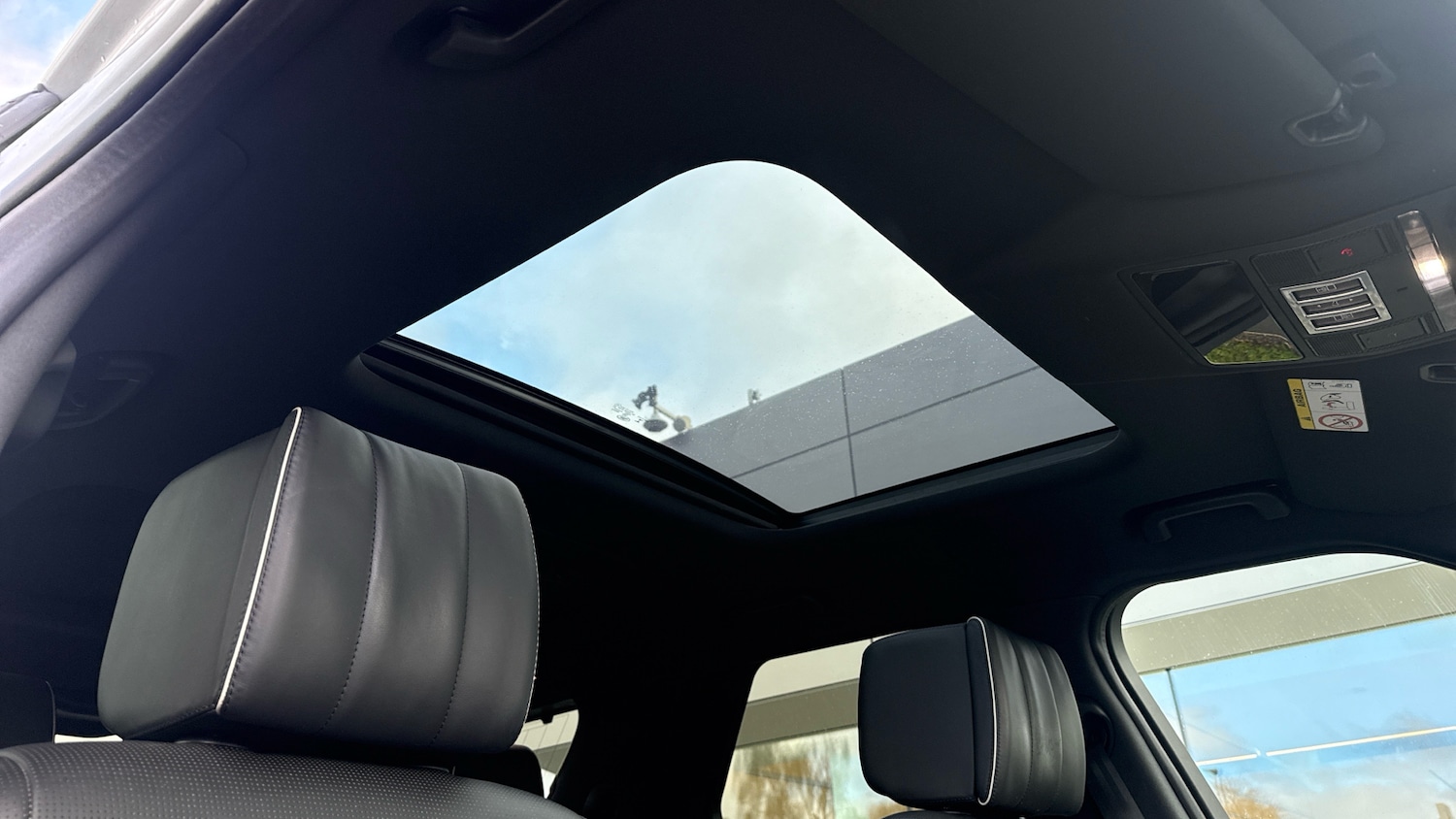 Used Land Rover Discovery 2019 for sale - 76957362: Photo 21