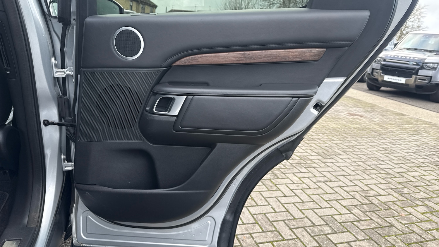 Used Land Rover Discovery 2019 for sale - 76957362: Photo 38