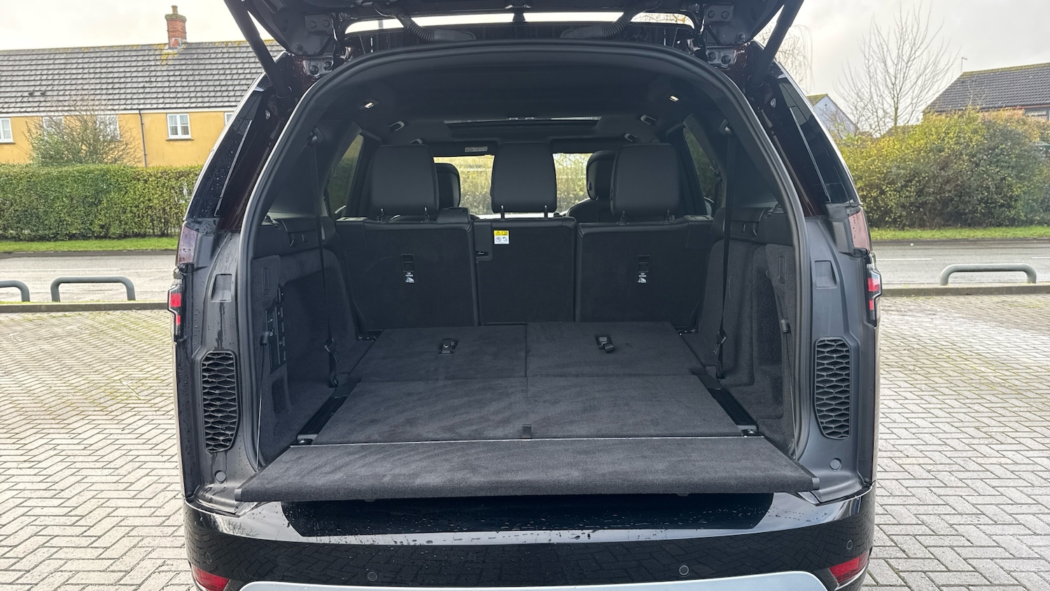 Used Land Rover Discovery 2025 for sale - 77447030: Photo 10