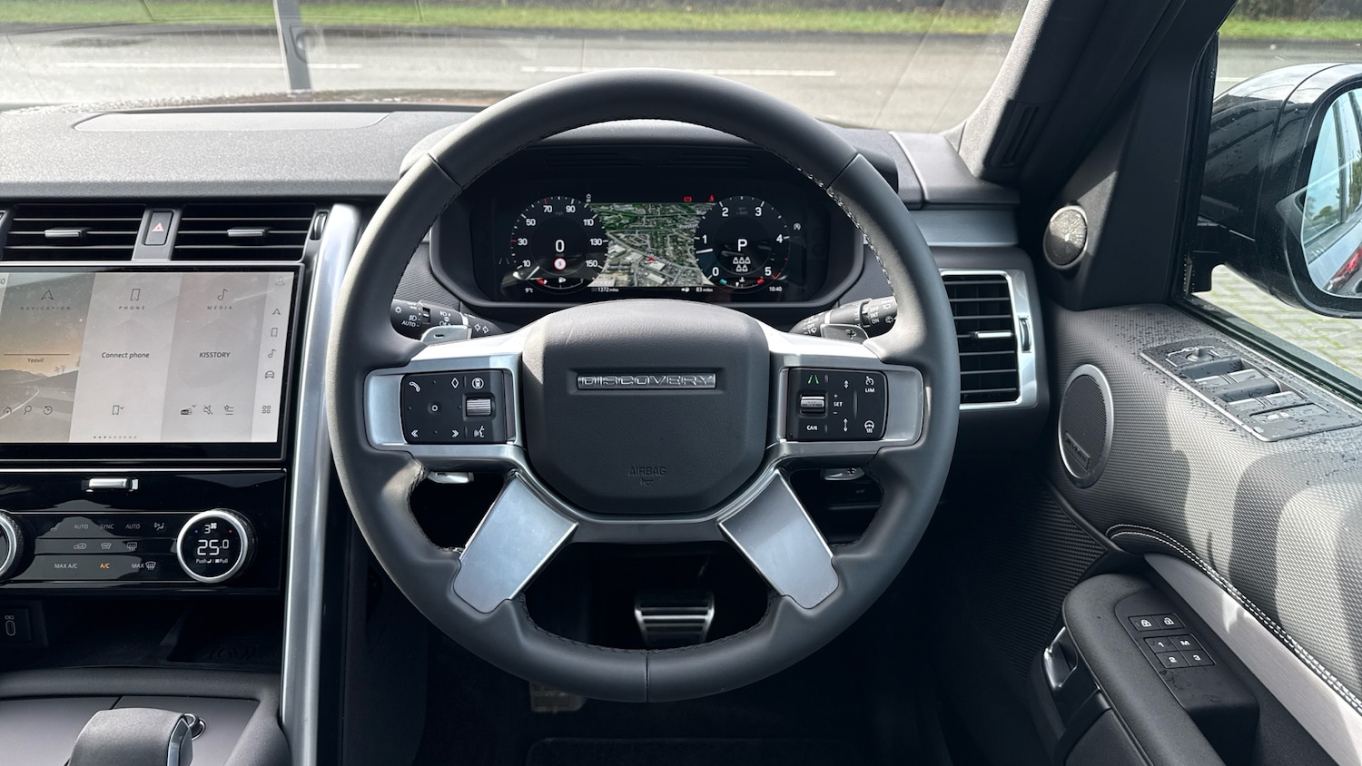 Used Land Rover Discovery 2025 for sale - 77447030: Photo 15