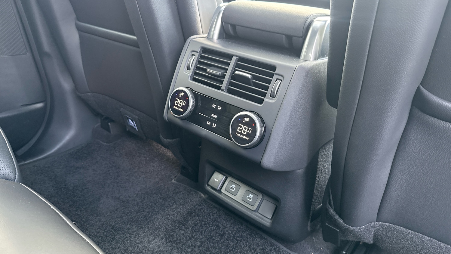 Used Land Rover Discovery 2025 for sale - 77447030: Photo 18