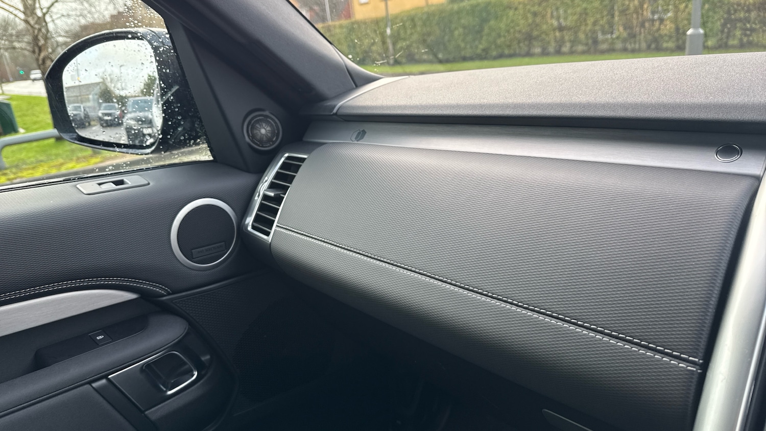 Used Land Rover Discovery 2025 for sale - 77447030: Photo 26