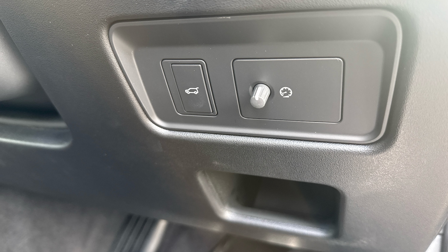 Used Land Rover Discovery 2025 for sale - 77447030: Photo 31