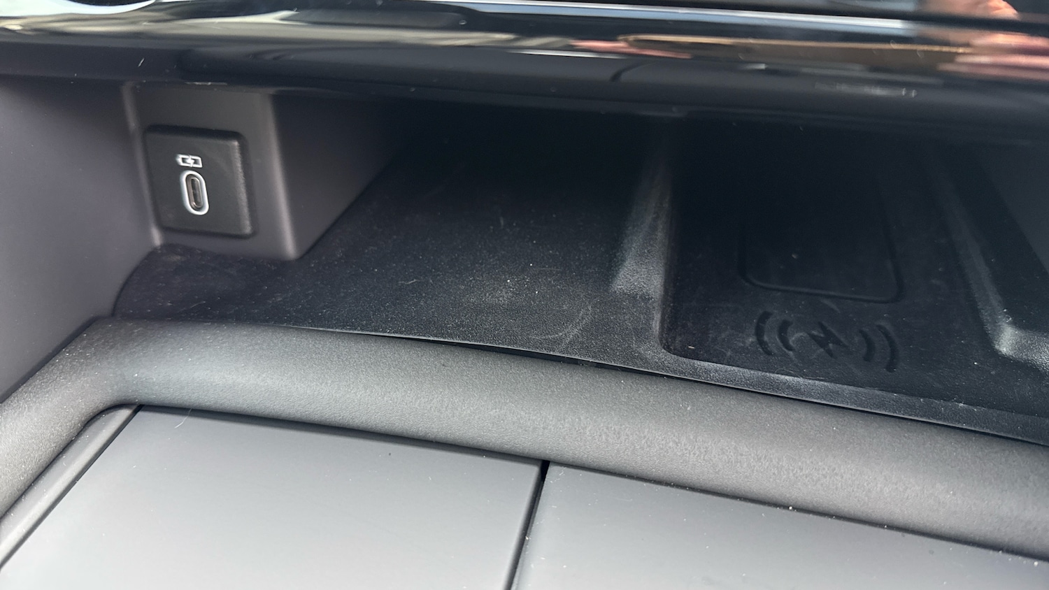 Used Land Rover Discovery 2025 for sale - 77447030: Photo 32