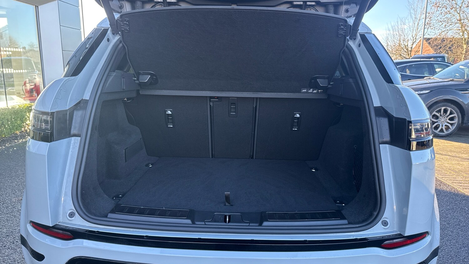 Used Land Rover Range Rover Evoque 2025 for sale - 76945778: Photo 10