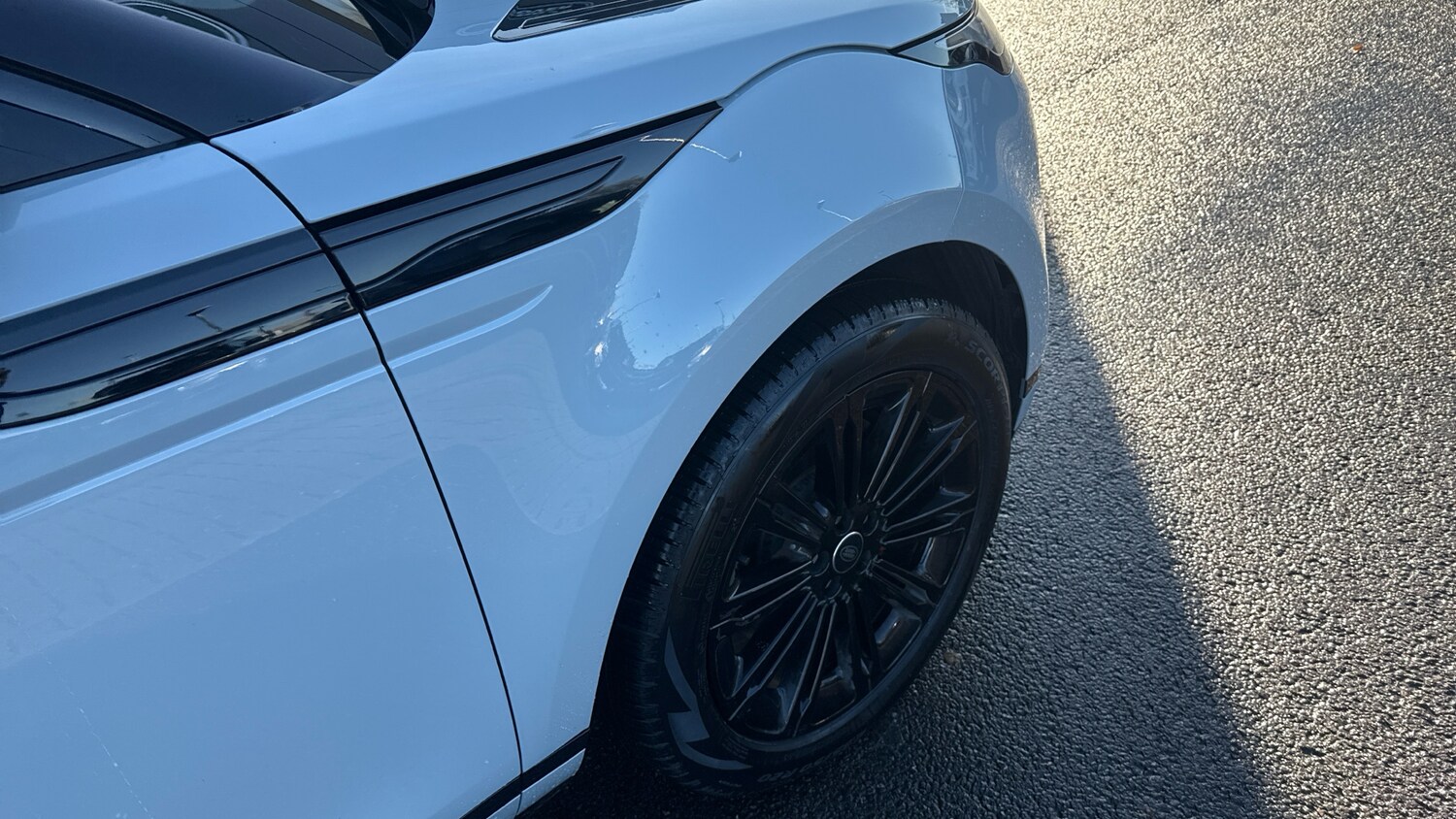 Used Land Rover Range Rover Evoque 2025 for sale - 76945778: Photo 22