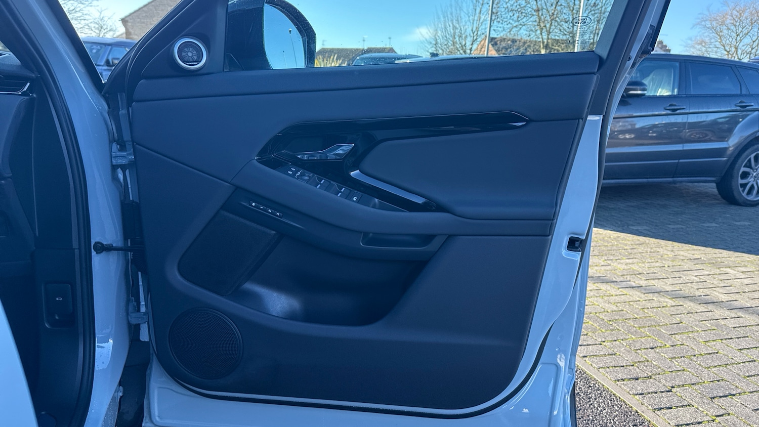 Used Land Rover Range Rover Evoque 2025 for sale - 76945778: Photo 29