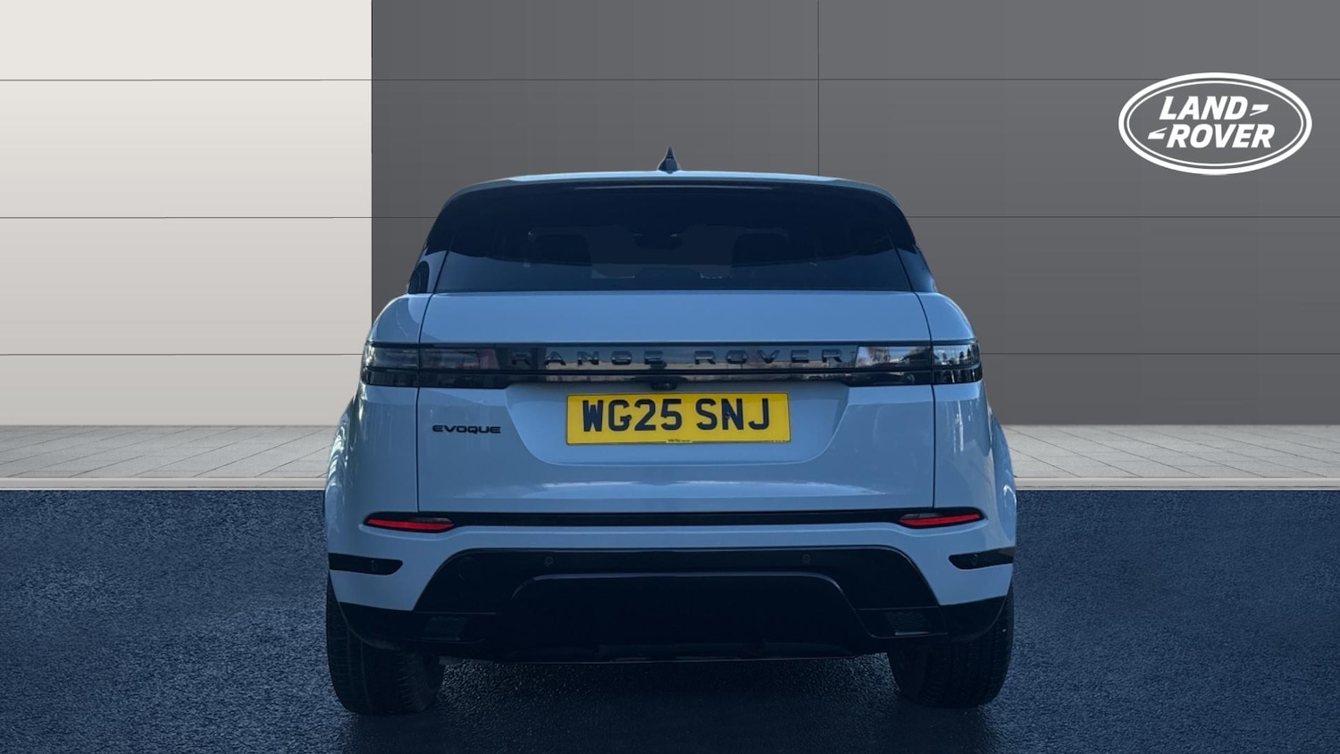 Used Land Rover Range Rover Evoque 2025 for sale - 76945778: Photo 6