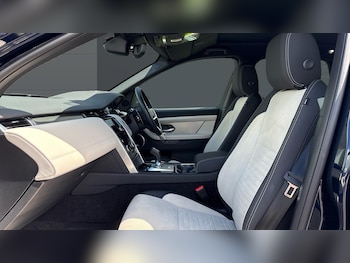 Used Land Rover Discovery Sport 2022 for sale - 78764660: Photo