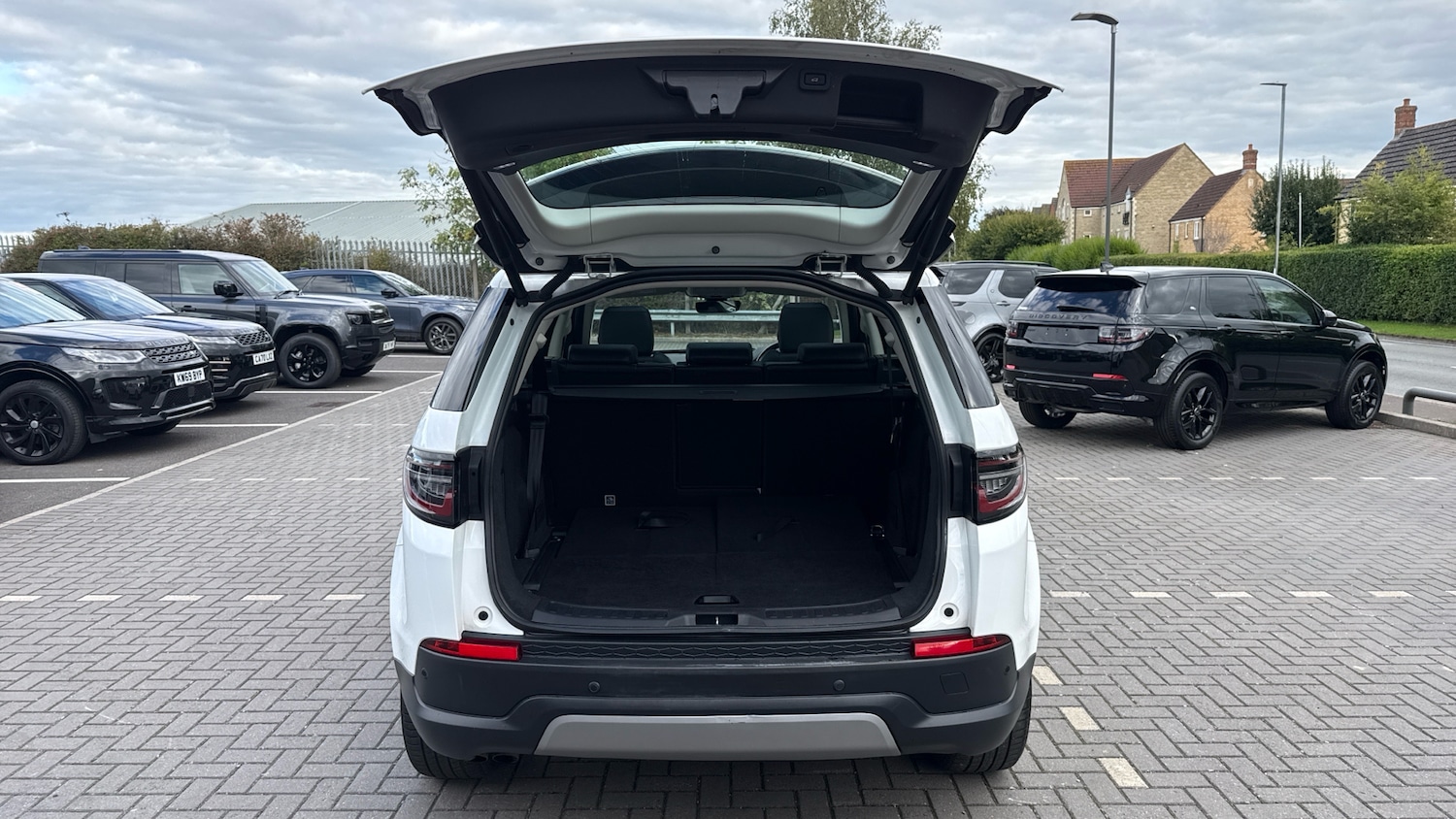 Used Land Rover Discovery Sport 2021 for sale - 76507271: Photo 27