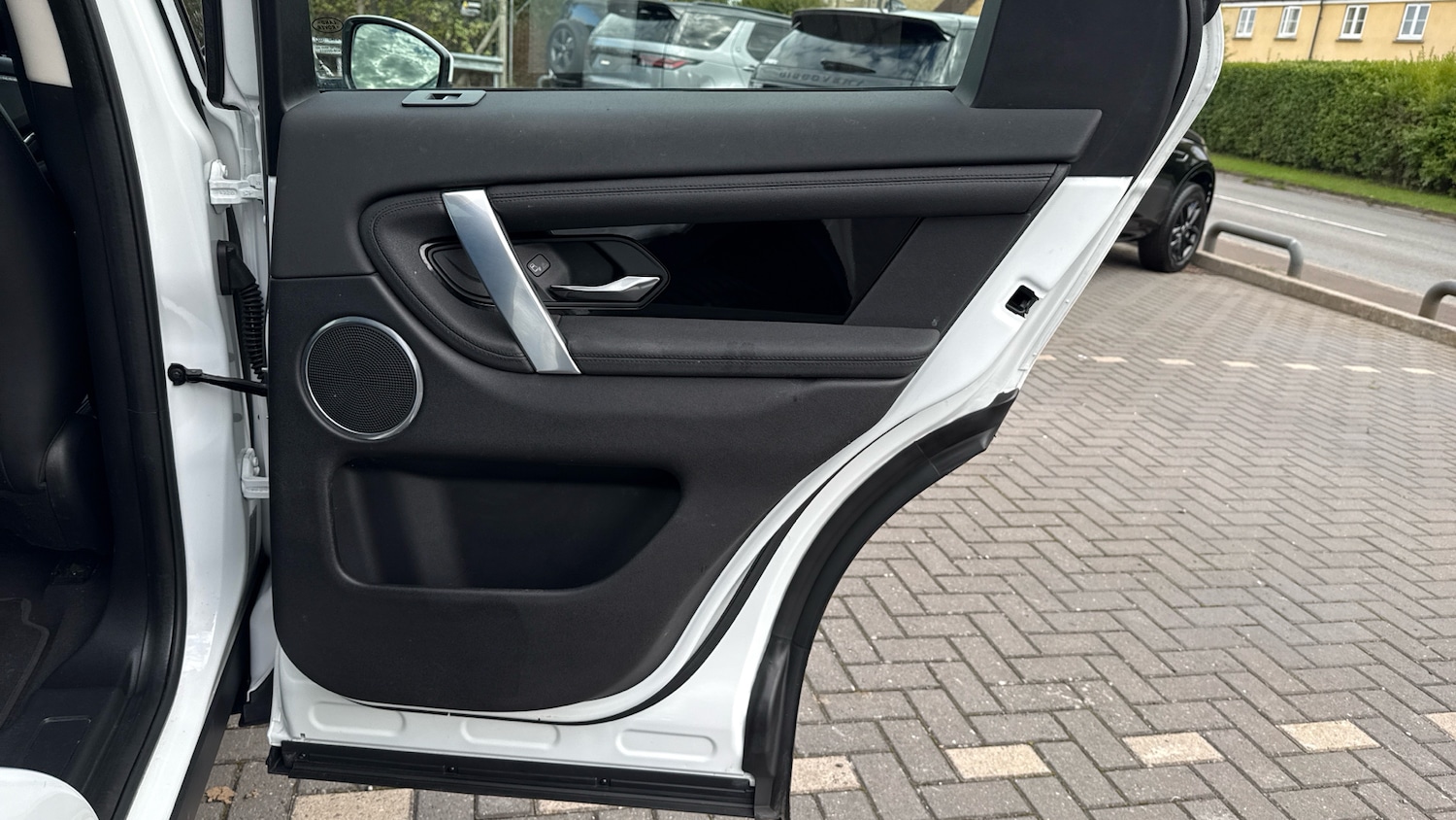 Used Land Rover Discovery Sport 2021 for sale - 76507271: Photo 37