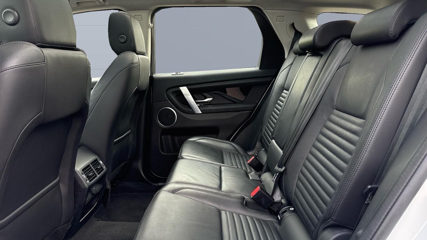 Used Land Rover Discovery Sport 2021 for sale - 76507271: Photo 4