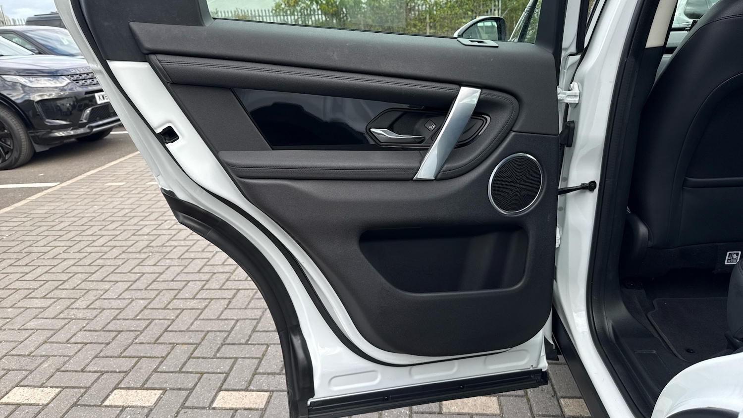 Used Land Rover Discovery Sport 2021 for sale - 76507271: Photo 43