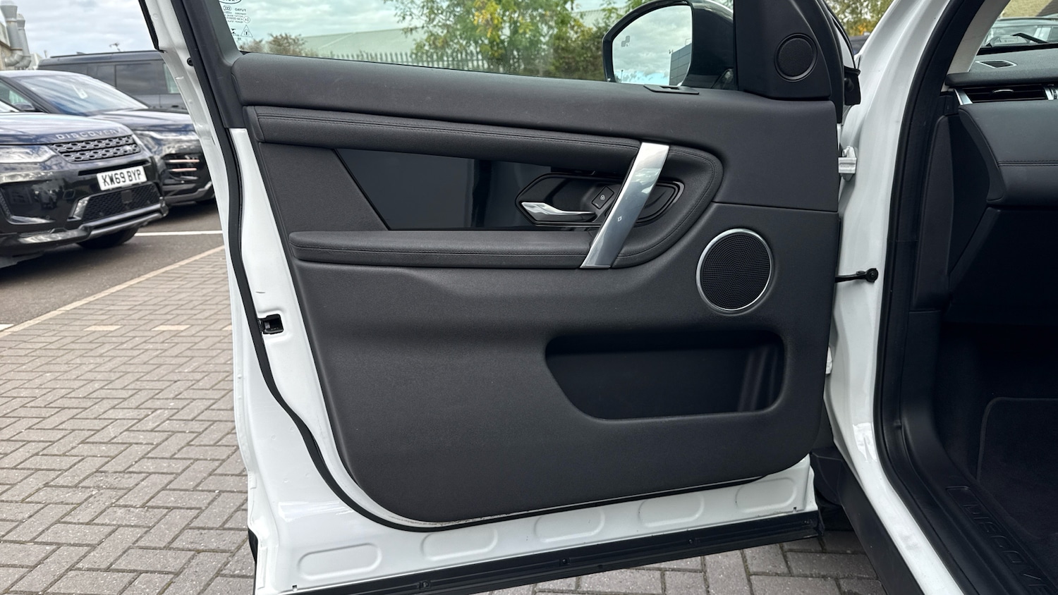 Used Land Rover Discovery Sport 2021 for sale - 76507271: Photo 44