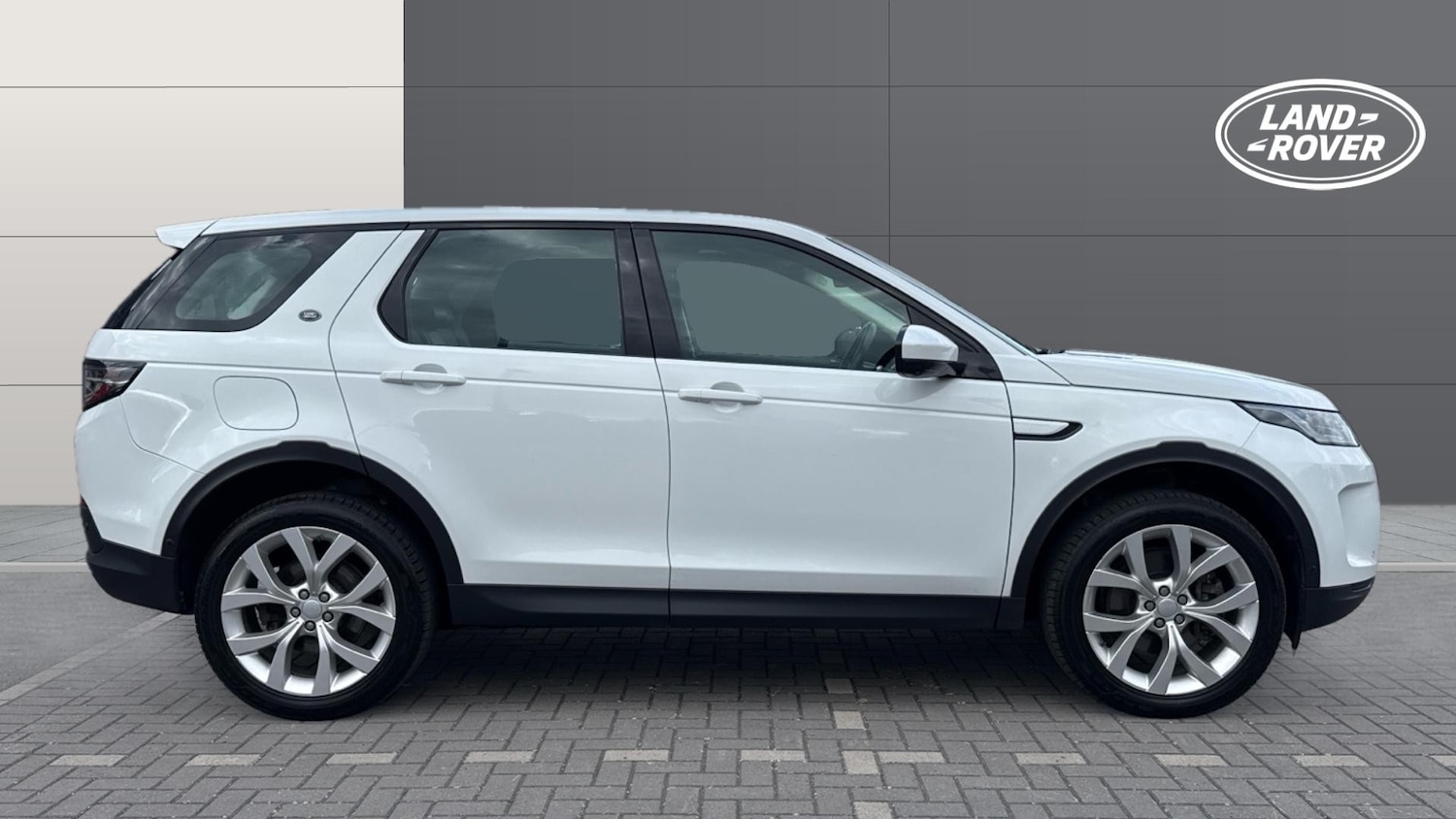 Used Land Rover Discovery Sport 2021 for sale - 76507271: Photo 5