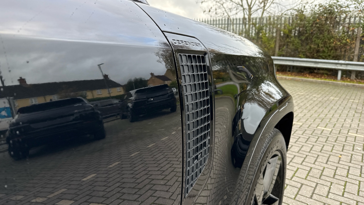 Used Land Rover Defender 2025 for sale - 76956993: Photo 22