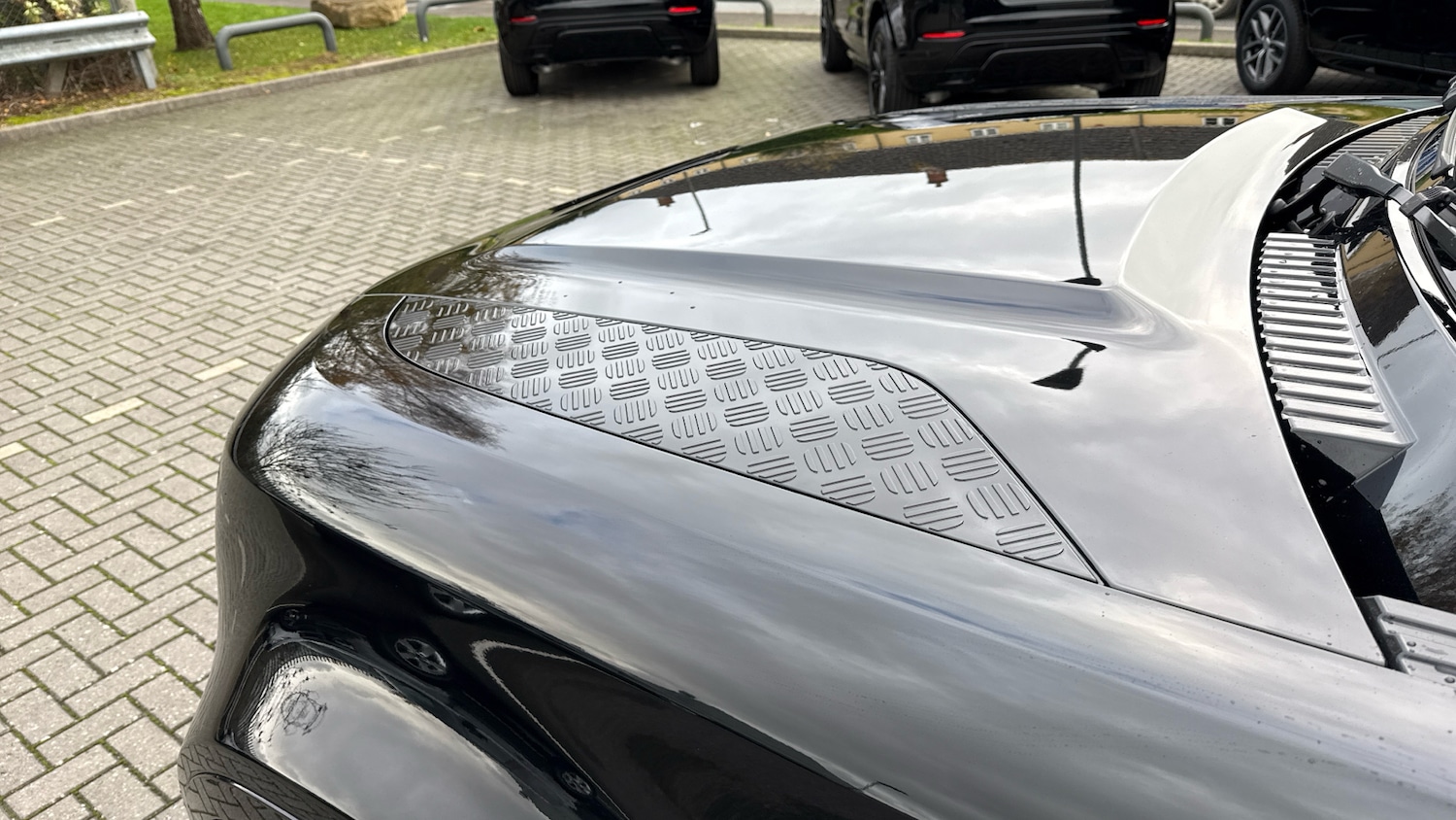 Used Land Rover Defender 2025 for sale - 76956993: Photo 25