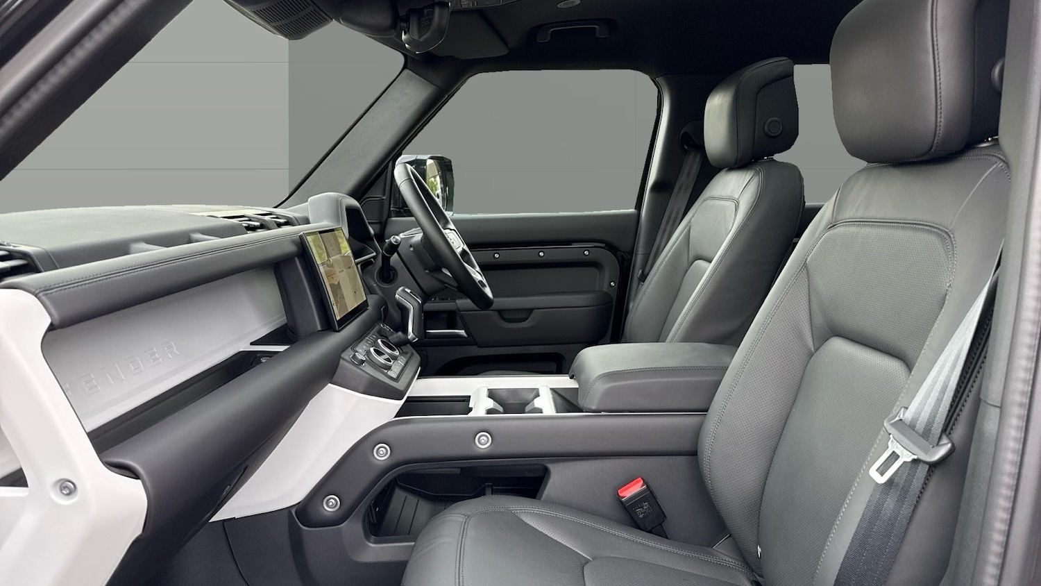 Used Land Rover Defender 2025 for sale - 76956993: Photo 3