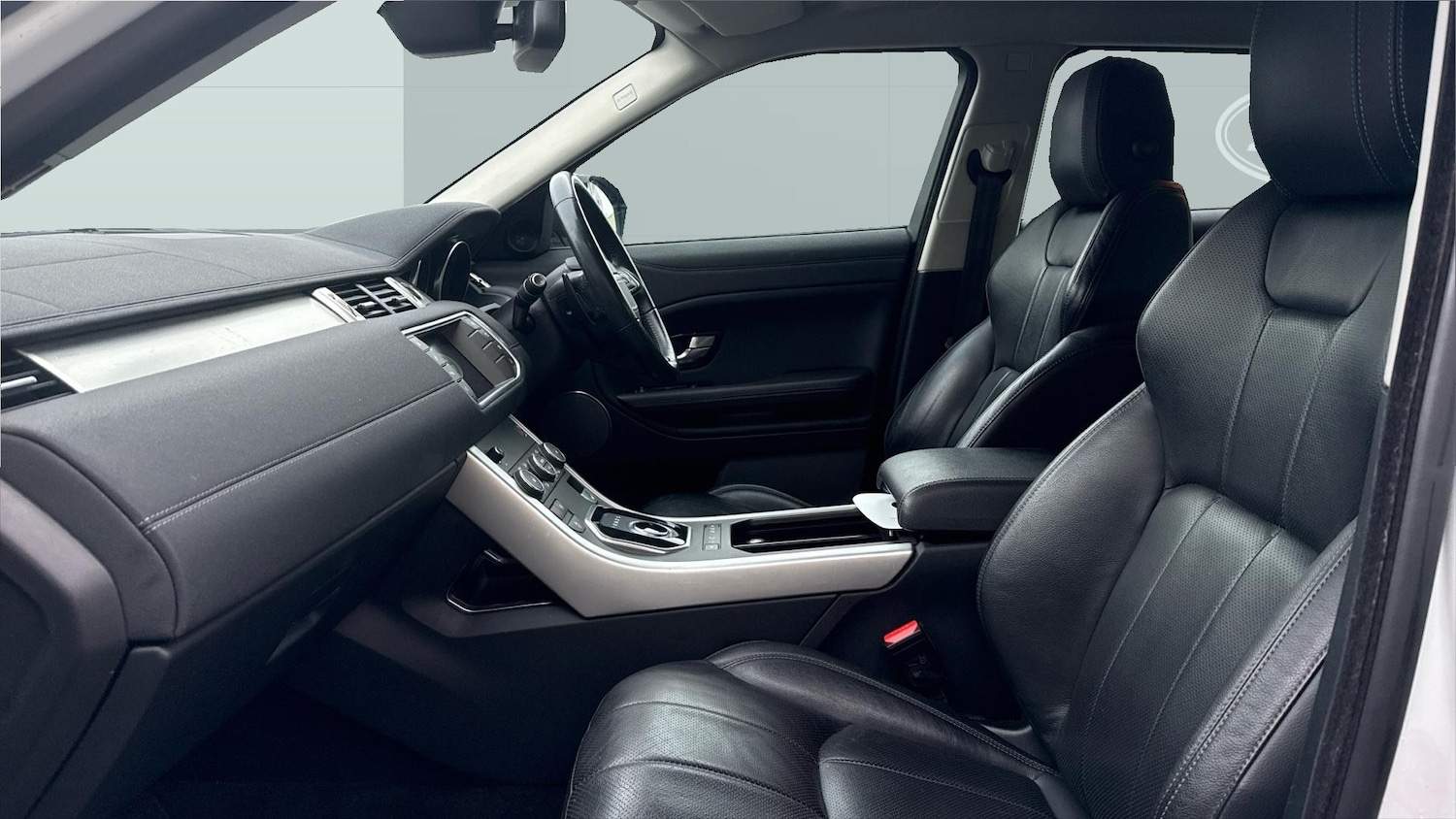 Used Land Rover Range Rover Evoque 2018 for sale - 77195655: Photo 3