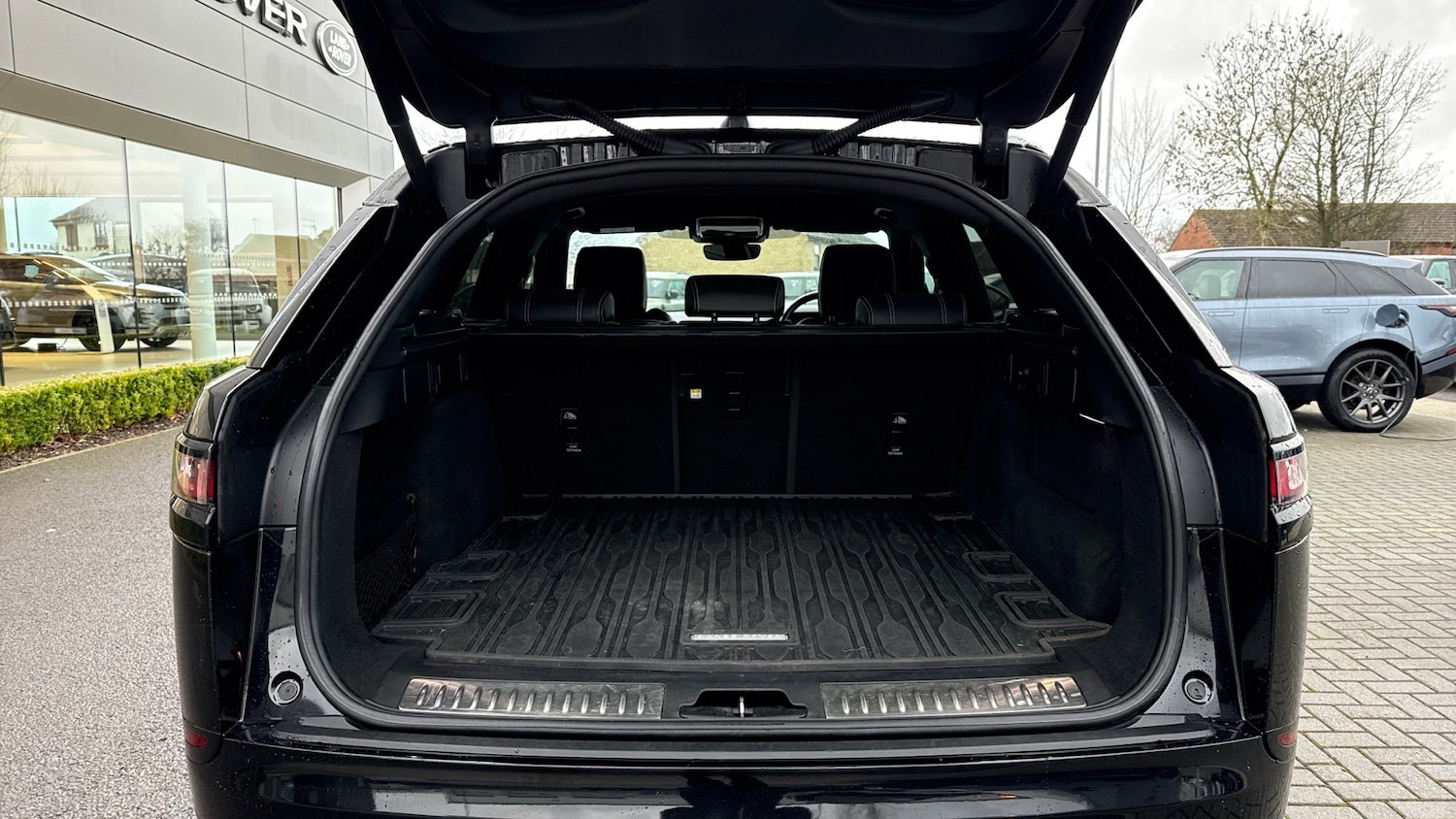 Used Land Rover Range Rover Velar 2021 for sale - 78067402: Photo 10