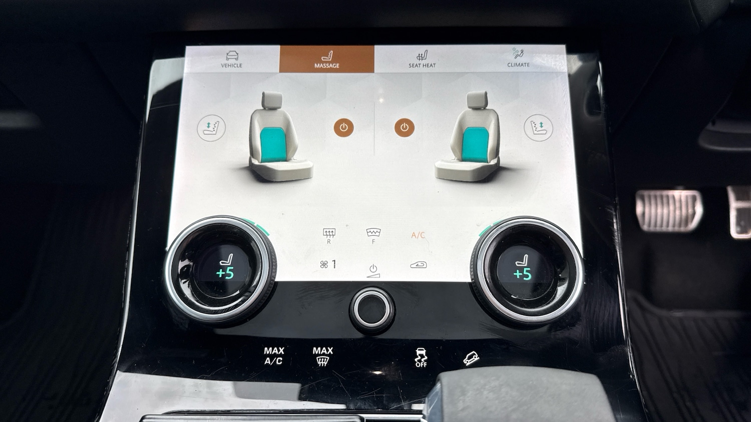 Used Land Rover Range Rover Velar 2021 for sale - 78067402: Photo 33