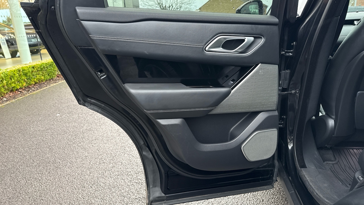 Used Land Rover Range Rover Velar 2021 for sale - 78067402: Photo 43