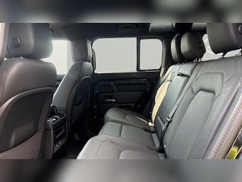Used Land Rover Defender 2025 for sale - 79295822: Photo