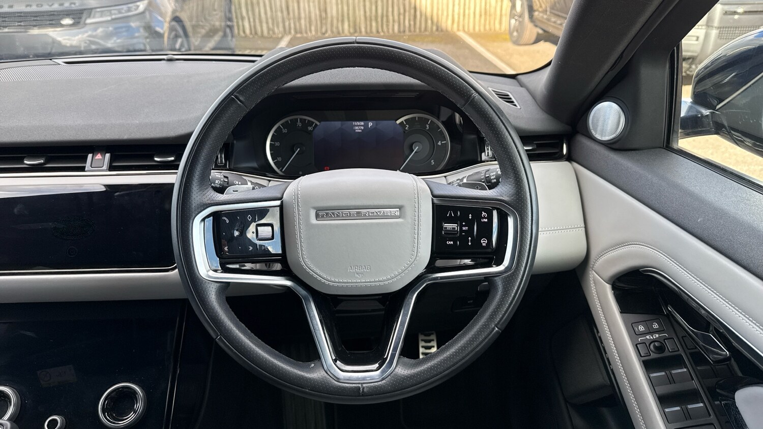 Used Land Rover Range Rover Evoque 2022 for sale - 77871968: Photo 15