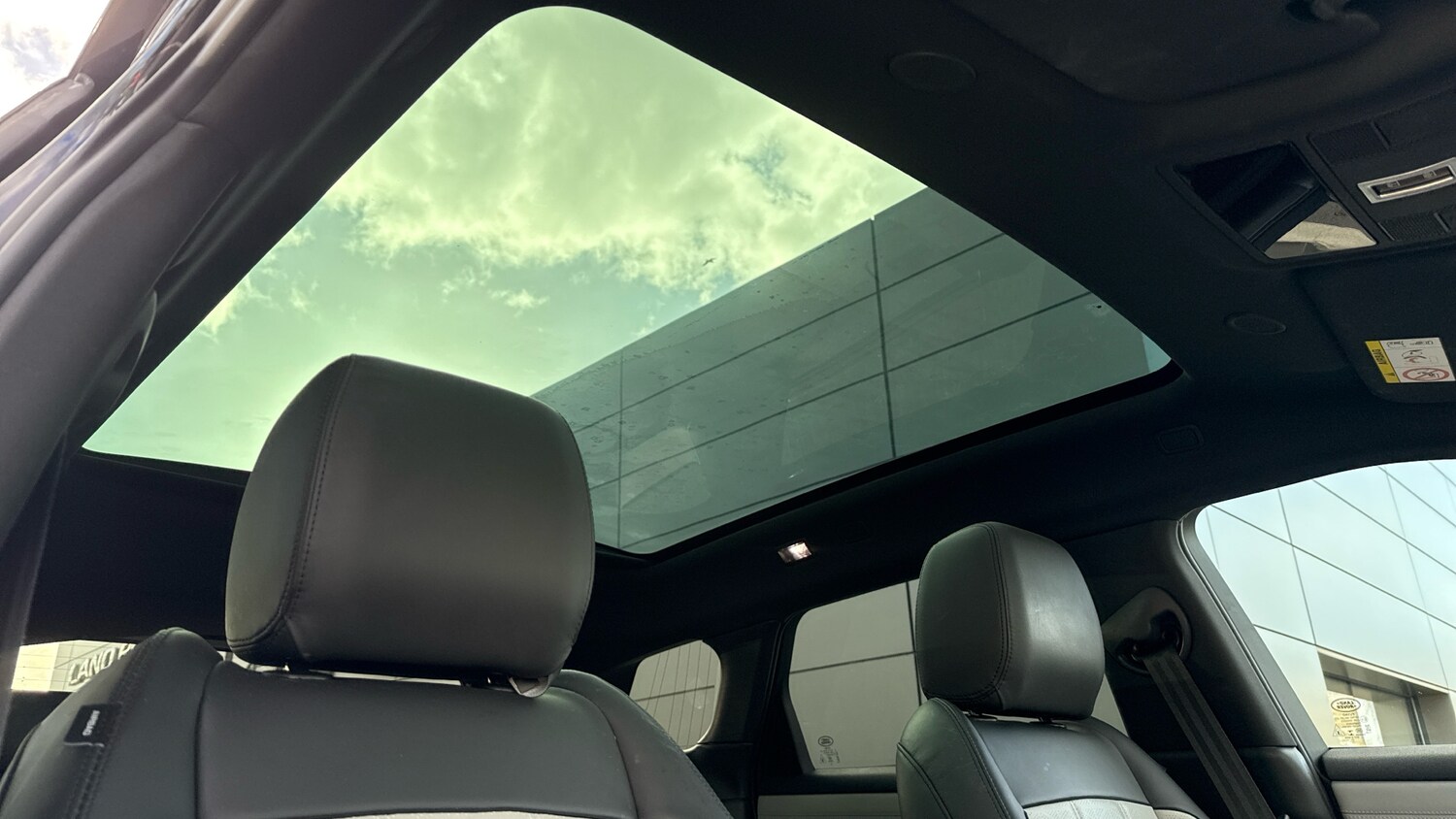 Used Land Rover Range Rover Evoque 2022 for sale - 77871968: Photo 21