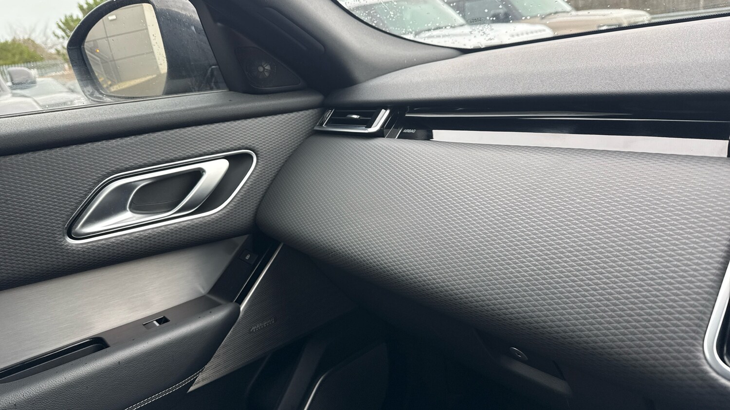 Used Land Rover Range Rover Velar 2021 for sale - 76681574: Photo 26