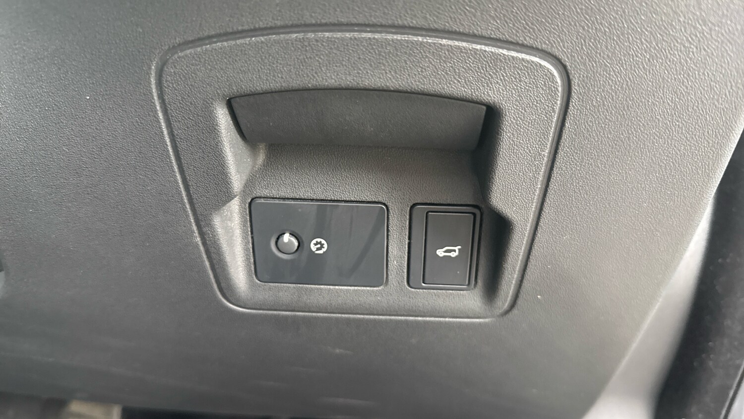 Used Land Rover Range Rover Velar 2021 for sale - 76681574: Photo 32