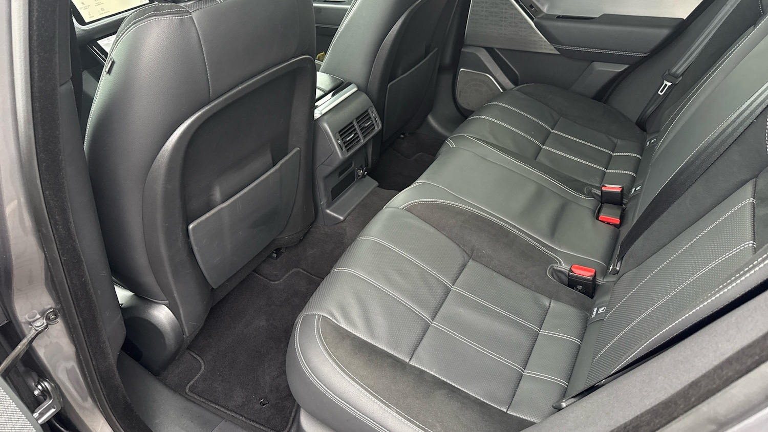 Used Land Rover Range Rover Velar 2021 for sale - 76681574: Photo 43