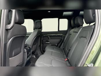 Used Land Rover Defender 2026 for sale - 79759299: Photo