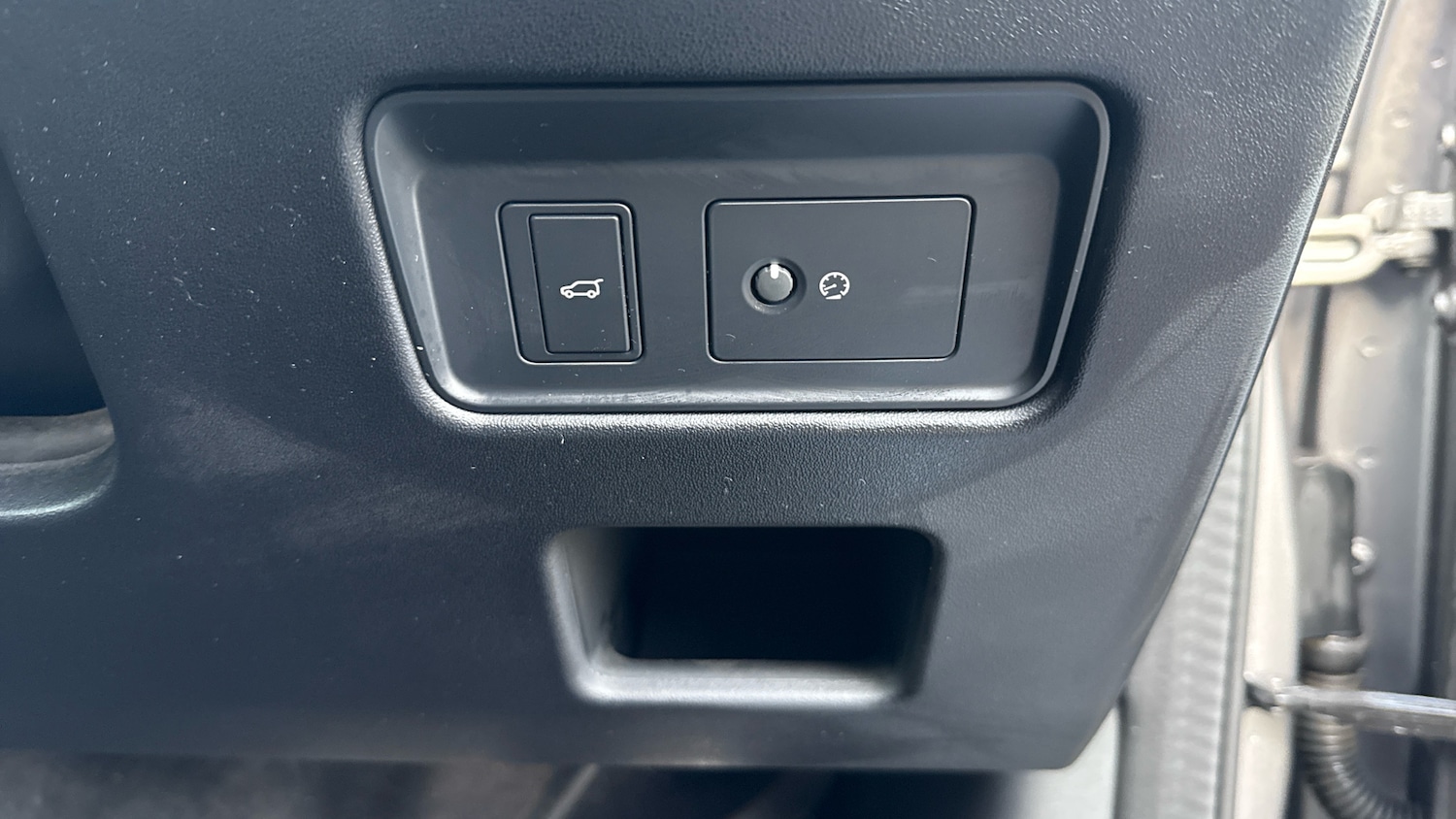 Used Land Rover Discovery 2023 for sale - 77350298: Photo 30