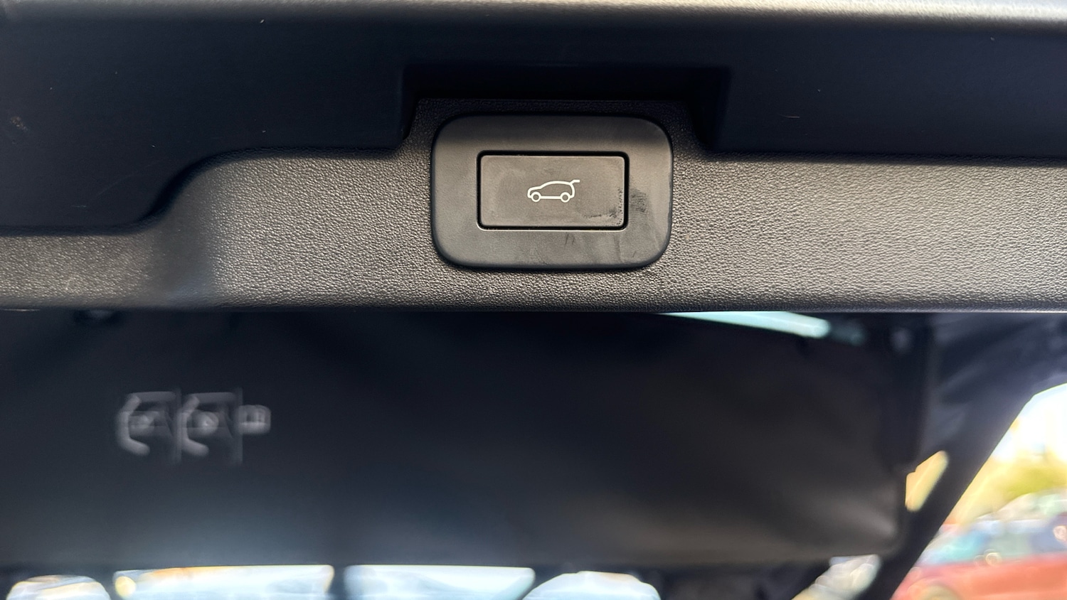 Used Land Rover Discovery 2023 for sale - 77350298: Photo 42