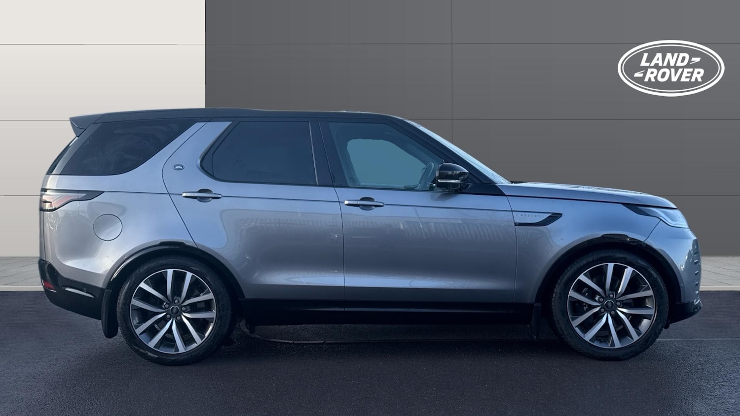 Used Land Rover Discovery 2023 for sale - 77350298: Photo 5