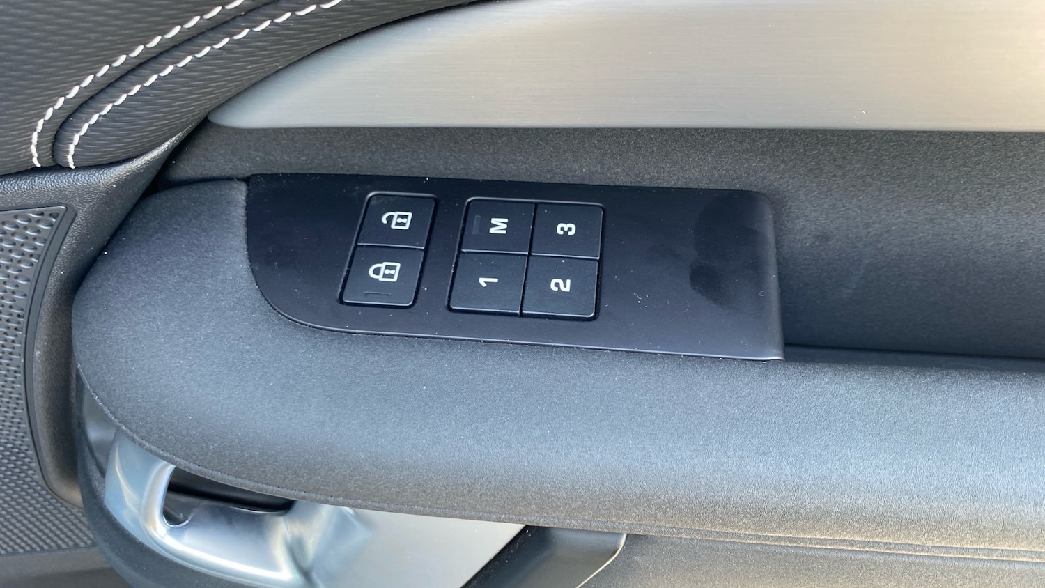 Used Land Rover Discovery 2022 for sale - 76719207: Photo 42