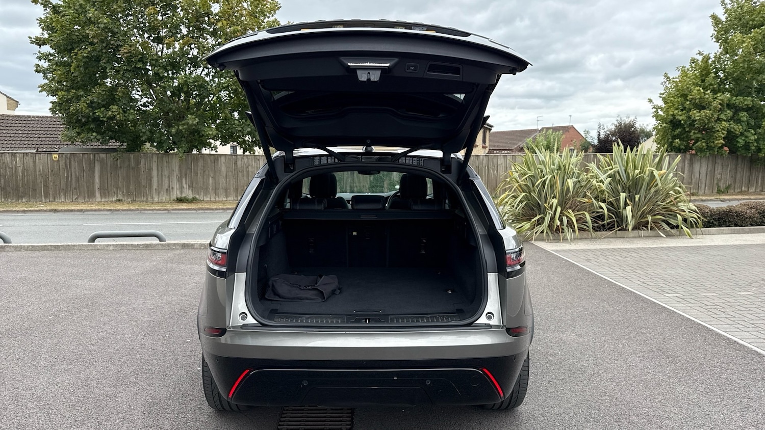 Vehicle 27