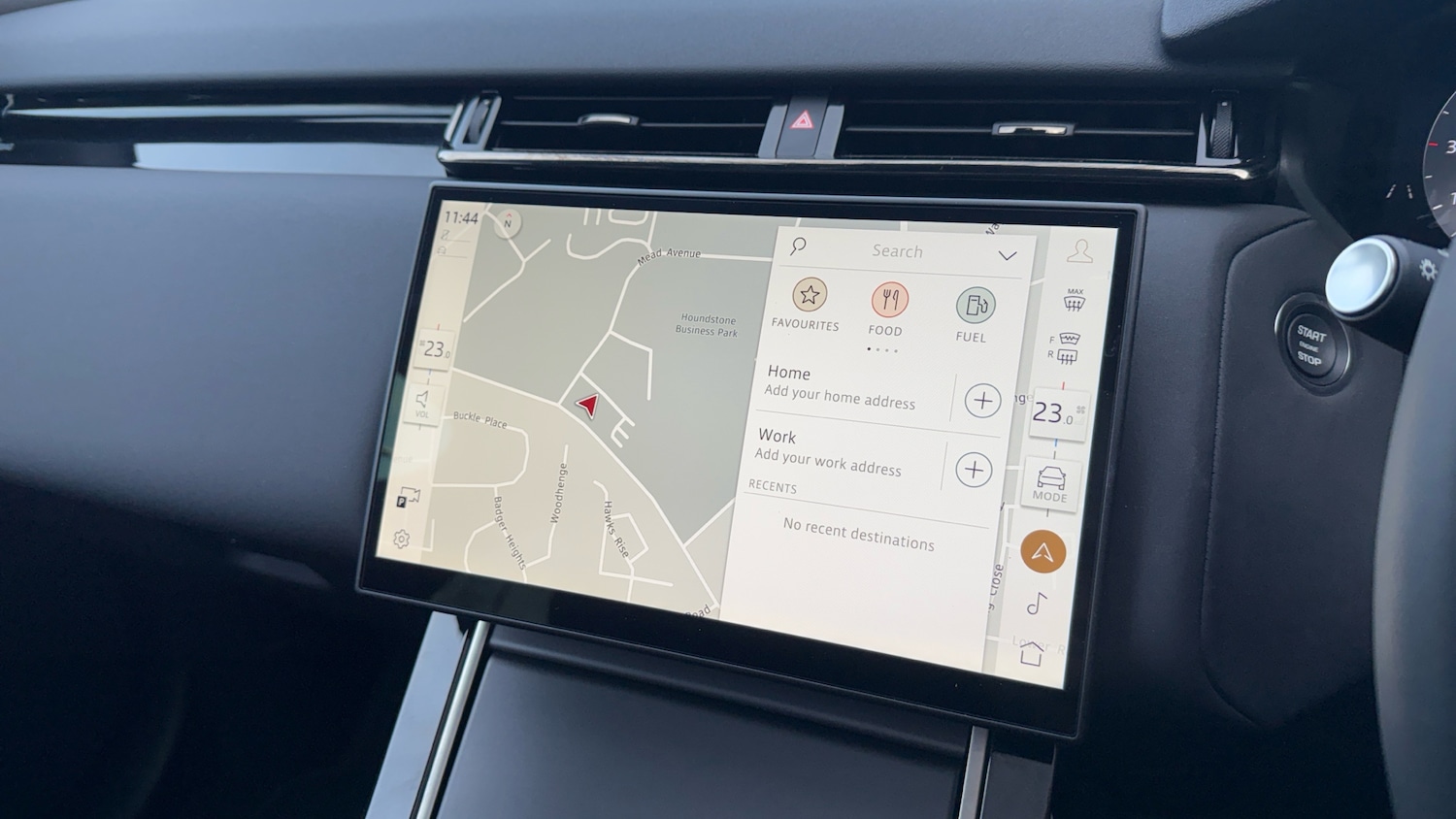 Used Land Rover Range Rover Velar 2025 for sale - 77136099: Photo 11