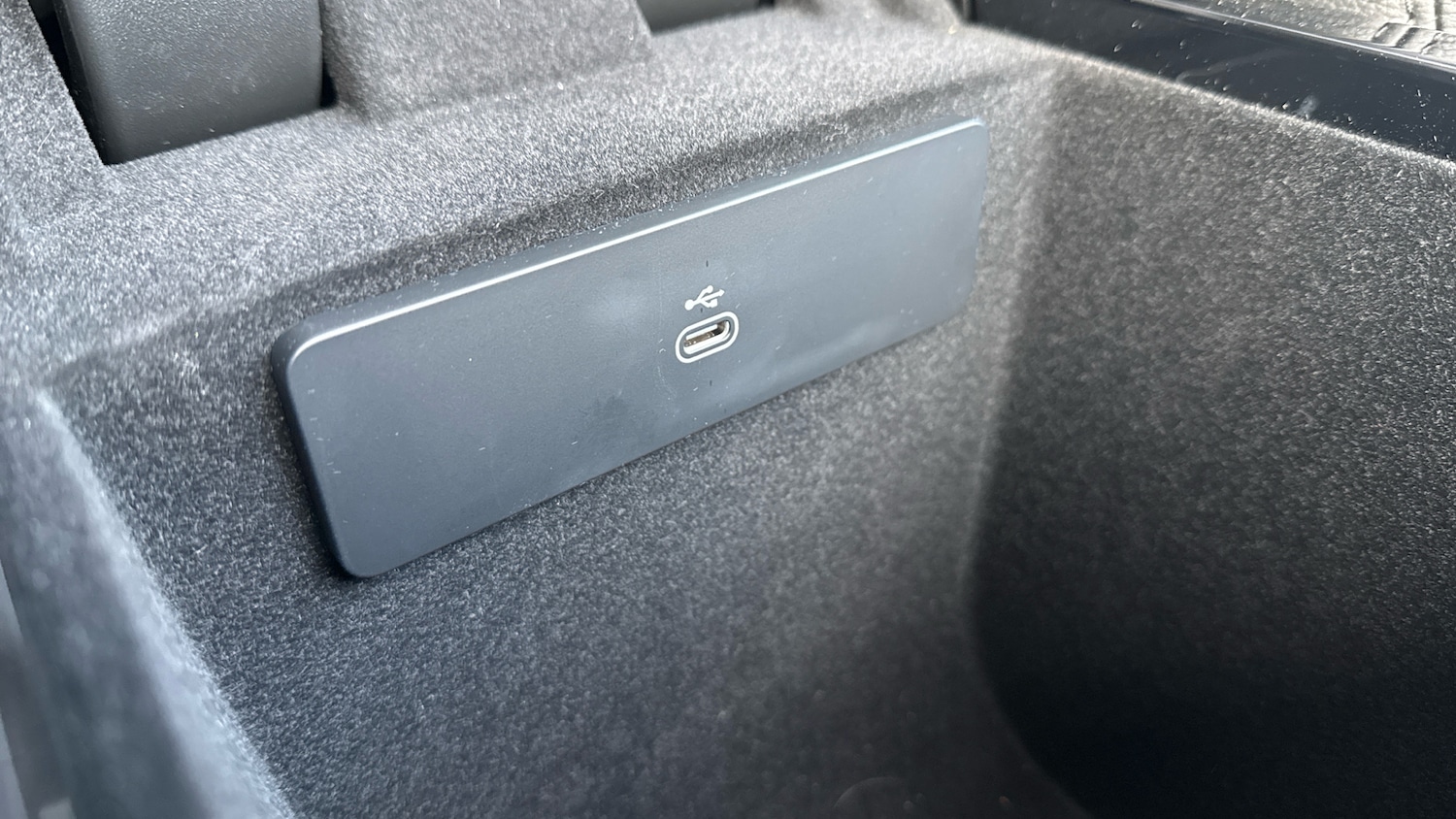 Used Land Rover Range Rover Velar 2025 for sale - 77136099: Photo 37