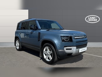 Used Land Rover Defender 2021 for sale - 79382399: Photo
