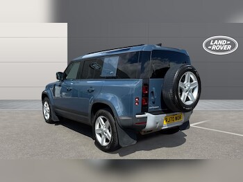 Used Land Rover Defender 2021 for sale - 79382399: Photo