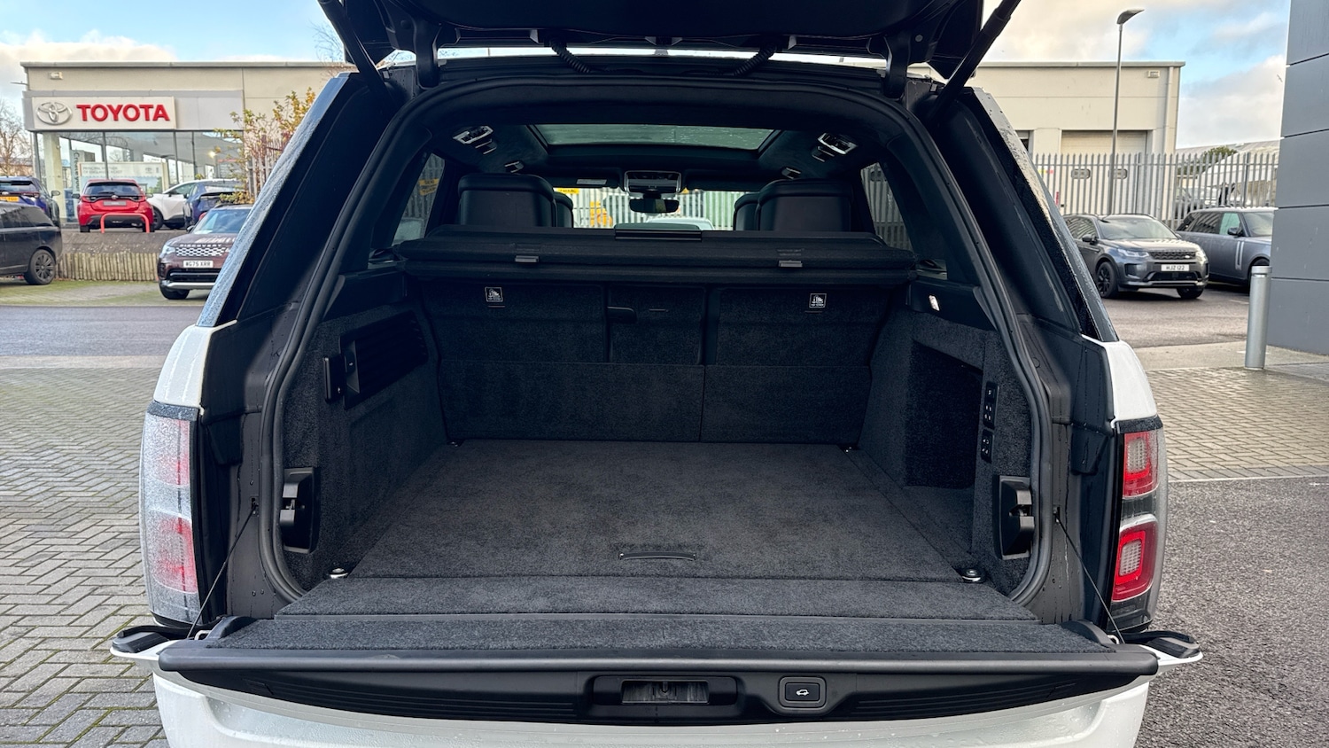 Used Land Rover Range Rover 2020 for sale - 77380609: Photo 10