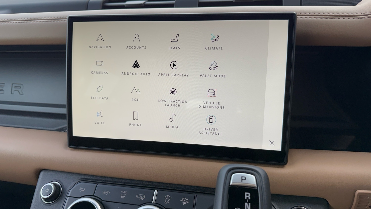 Used Land Rover Defender 2025 for sale - 76736394: Photo 33